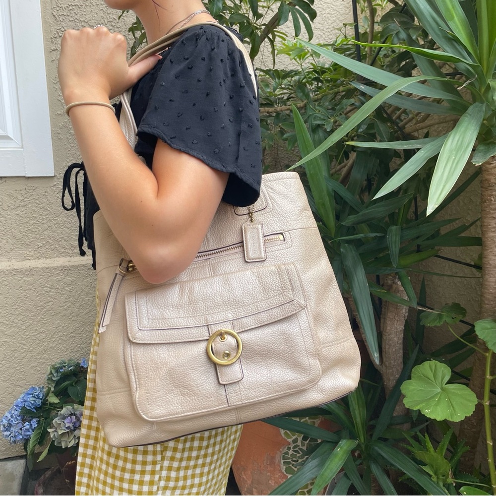 Vintage Pinkish Cream Metallic Coach Leather Tote Bag